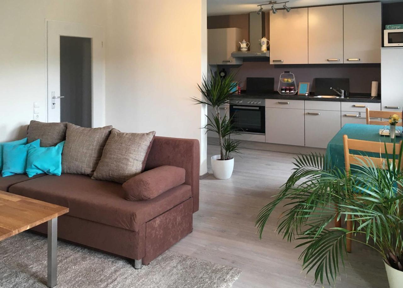 Ferienwohnung Im Paradies Momlingen المظهر الخارجي الصورة