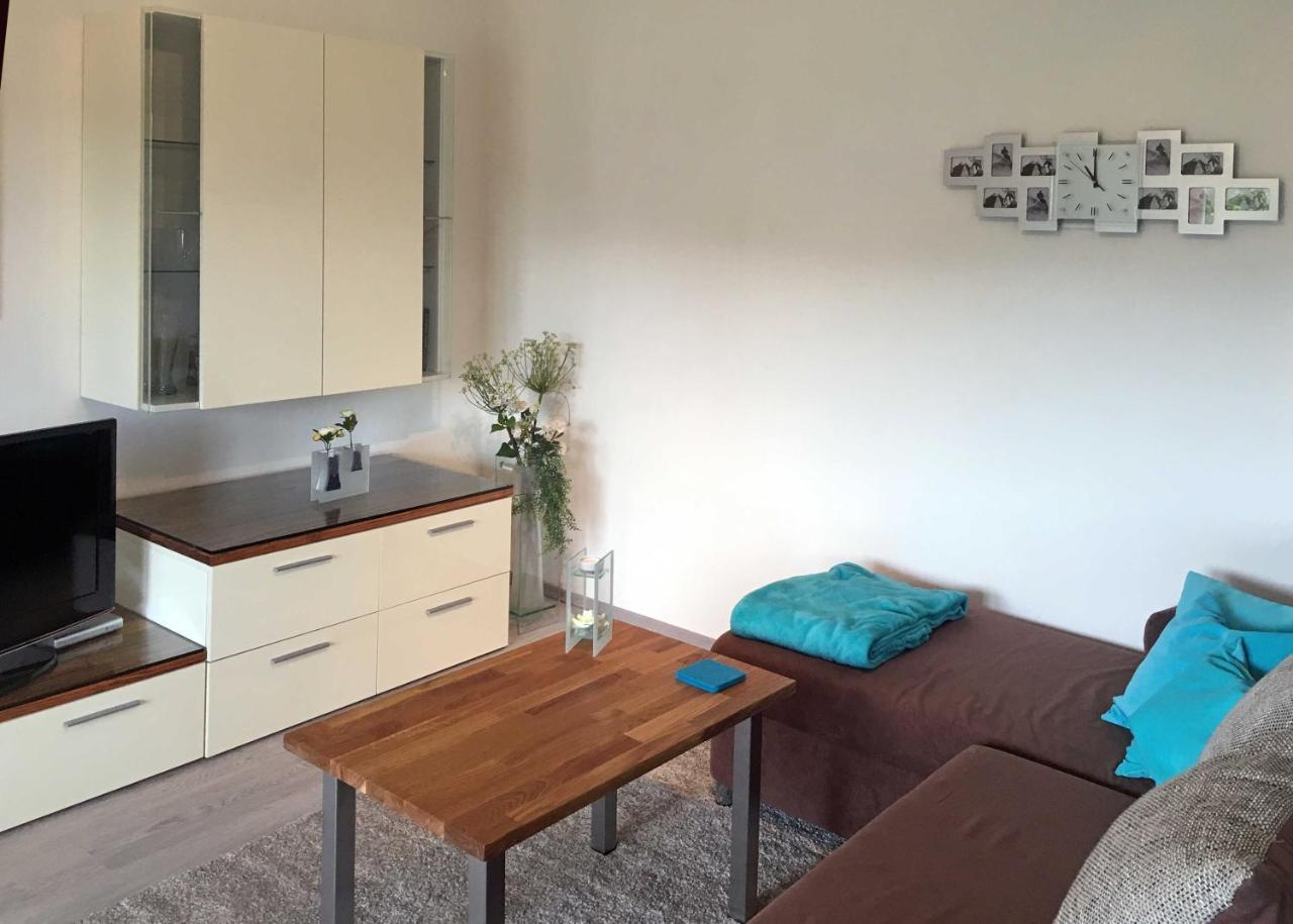 Ferienwohnung Im Paradies Momlingen المظهر الخارجي الصورة